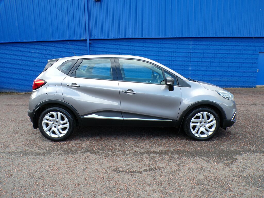 Renault Captur 2015 Renault Captur 1.5 Dynamique Medianav Energy Grey #2