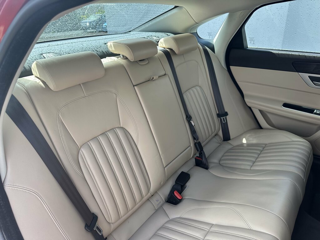 Jaguar XF  Blue #16