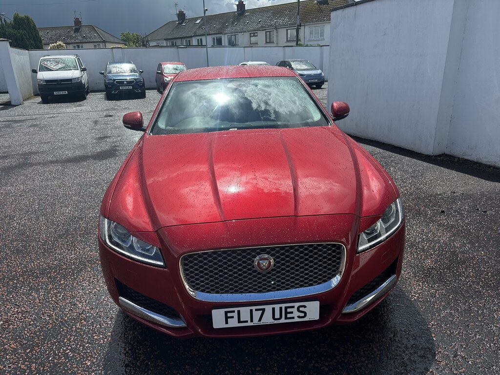 Jaguar XF 2017 Jaguar Xf 2.0 Portfolio Red #2