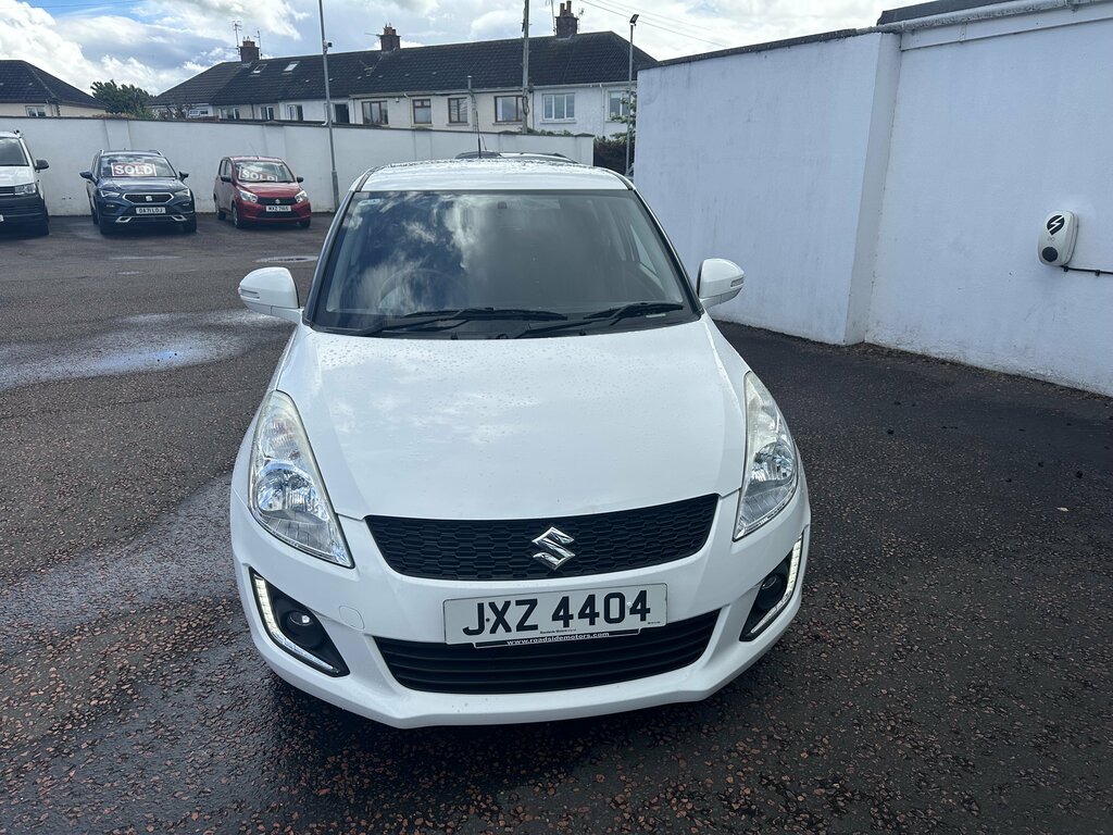 Suzuki Swift 2016 Suzuki Swift 1.2 Sz4 White #2