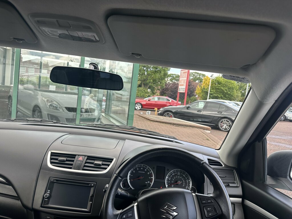 Suzuki Swift Sz-l 3-Door Red #11