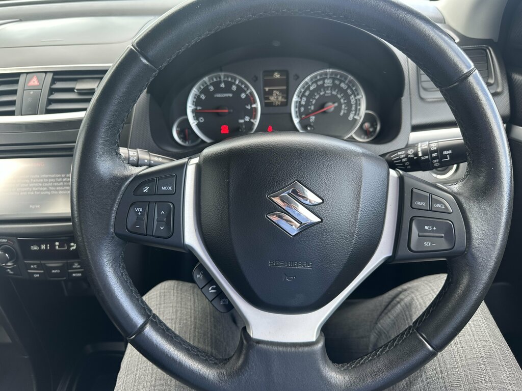 Suzuki Swift Sz-l 3-Door Red #15