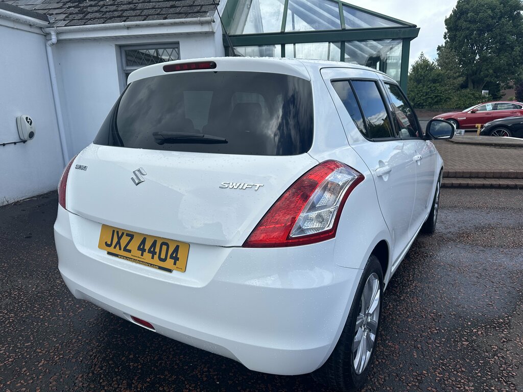 Suzuki Swift 2016 Suzuki Swift 1.2 Sz4 White #4