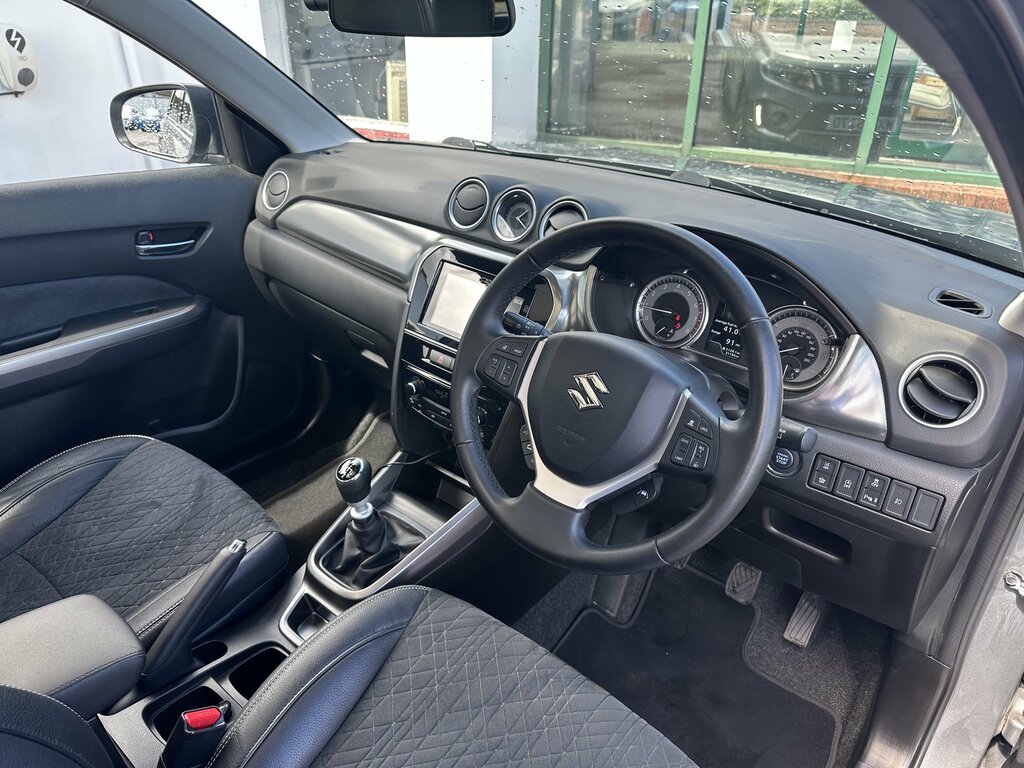 Suzuki Vitara Sz-t Boosterjet Grey #9