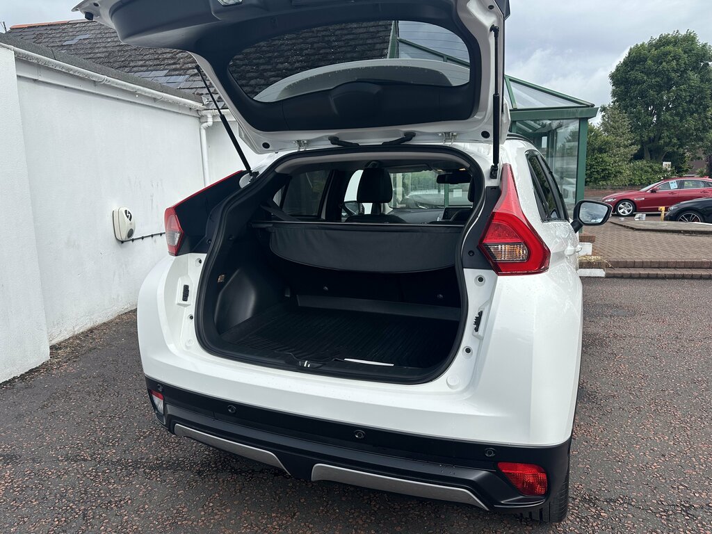 Mitsubishi Eclipse Cross 2019 Mitsubishi Eclipse Cross 4 4X2 White #5