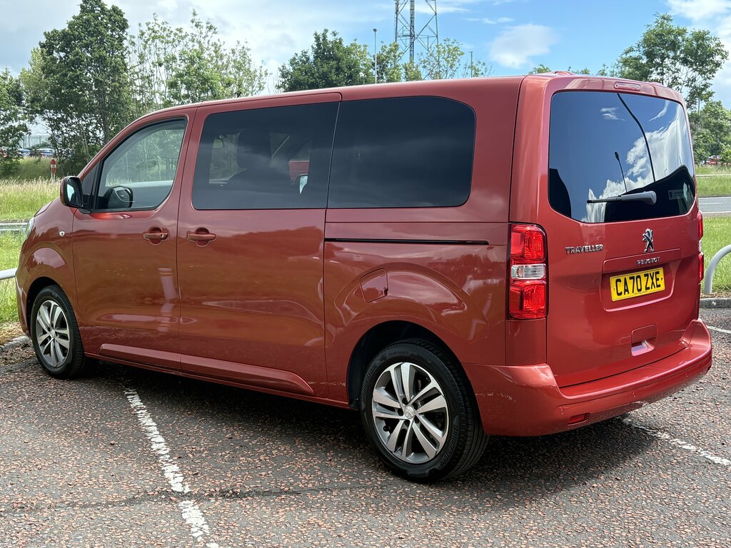 Peugeot Traveller Active Black #7