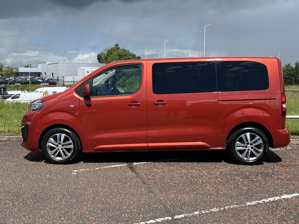 Peugeot Traveller Active Black #3