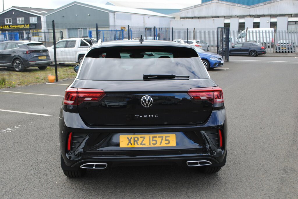 Volkswagen T-Roc Suv Black #7