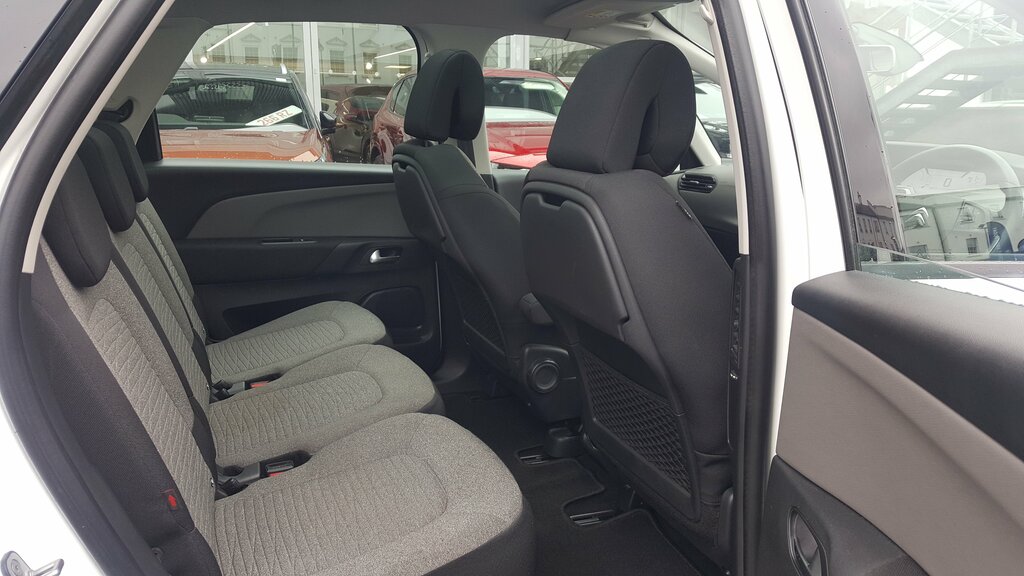 Citroen C4 Picasso Bluehdi Vtr Plus Red #9