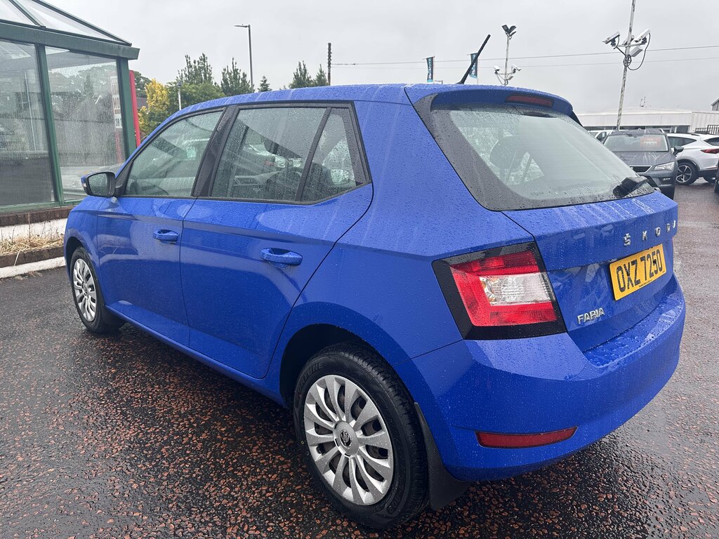 Skoda Fabia 2020 Skoda Fabia 1.0 S Mpi Blue #4