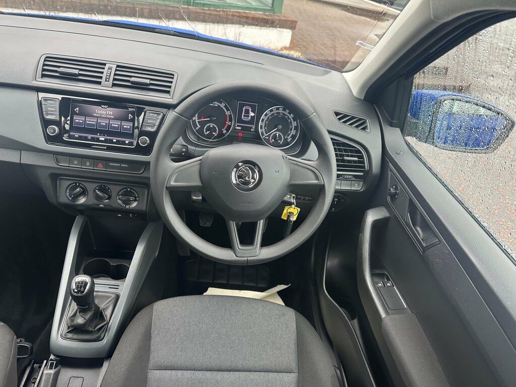 Skoda Fabia S Blue #10