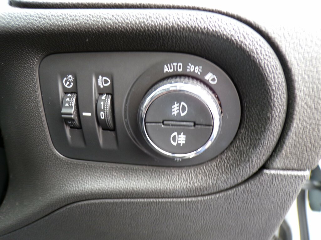 Vauxhall Grandland X Elite Nav White #19