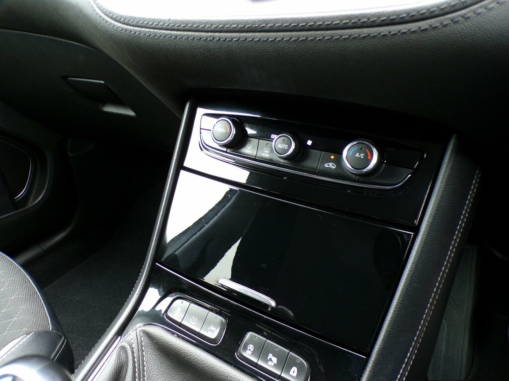 Vauxhall Grandland X Elite Nav White #18