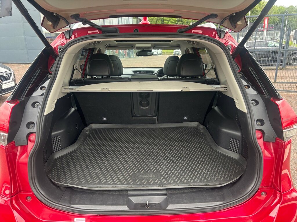 Nissan X-Trail N-connecta White #17