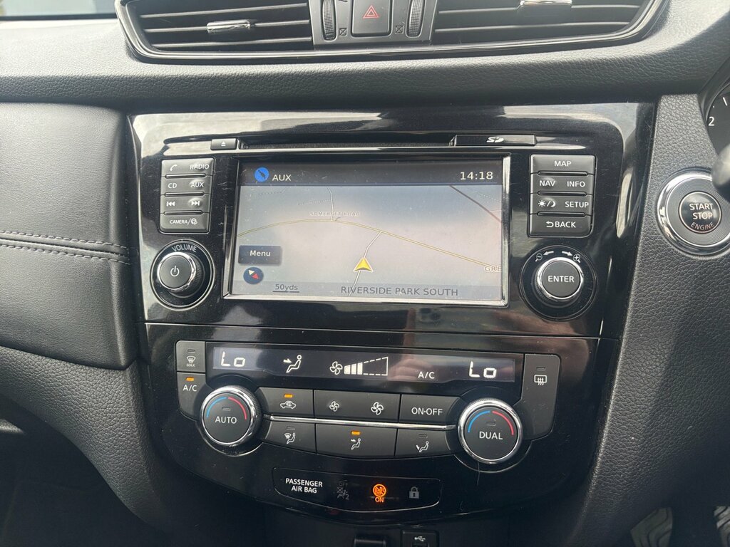 Nissan X-Trail N-connecta White #23