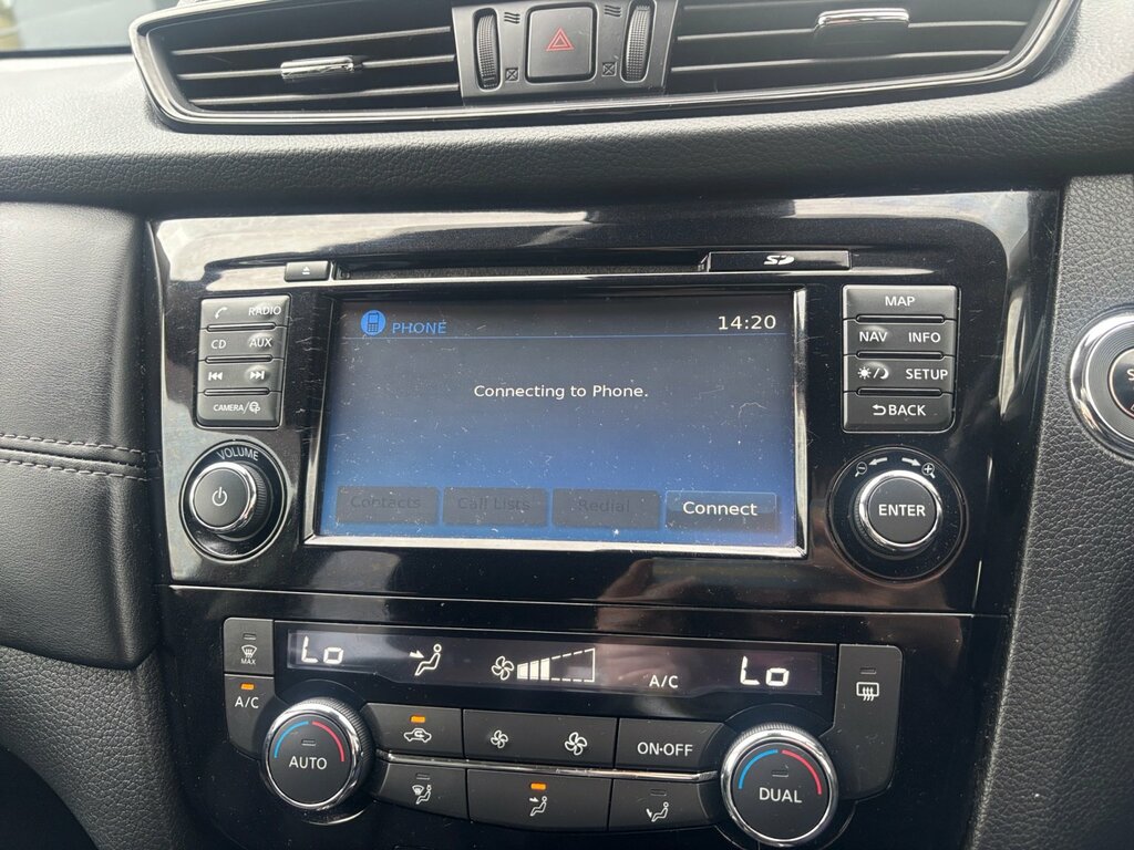 Nissan X-Trail N-connecta White #27