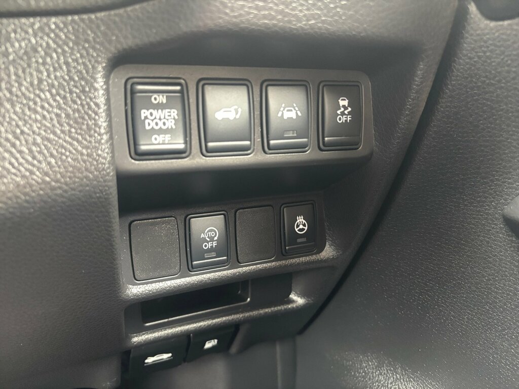 Nissan X-Trail N-connecta White #21