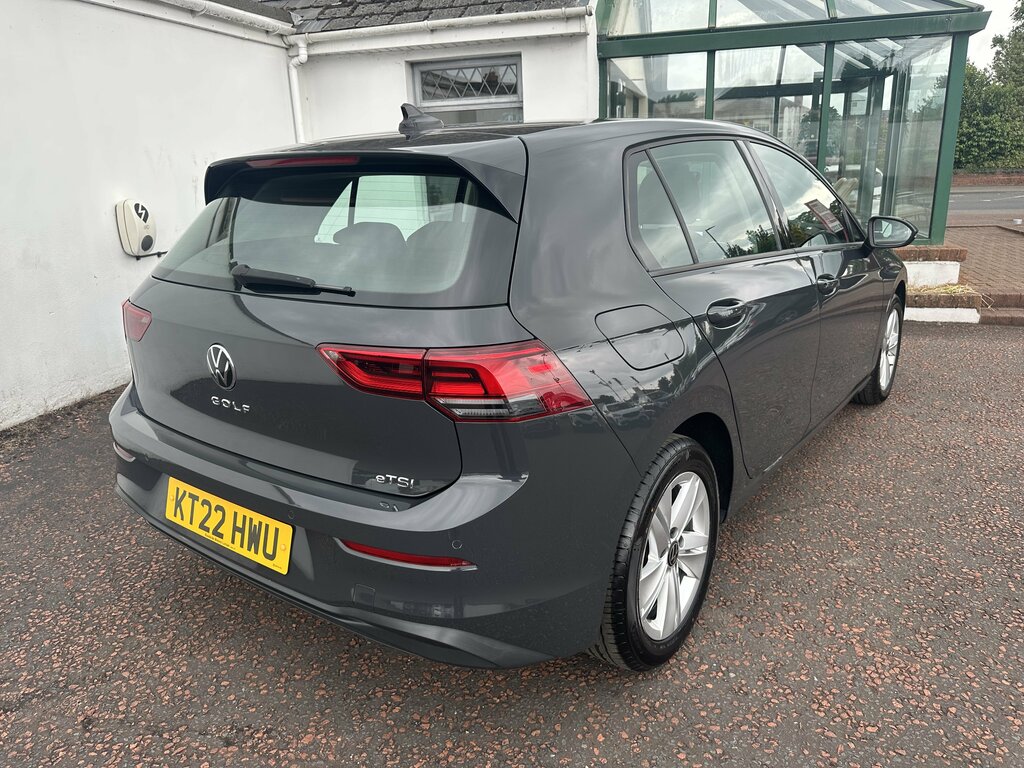 Volkswagen Golf 2022 Volkswagen Golf 1.5 Life Etsi Dsg Grey #4