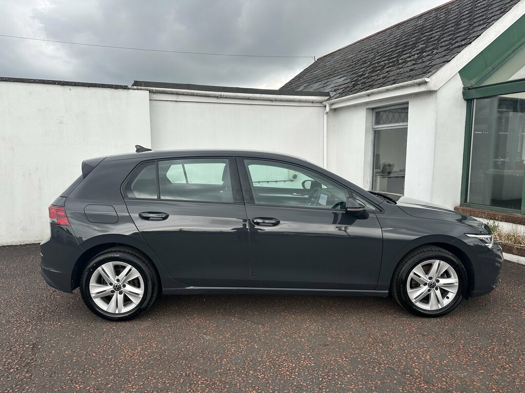 Volkswagen Golf 2022 Volkswagen Golf 1.5 Life Etsi Dsg Grey #3