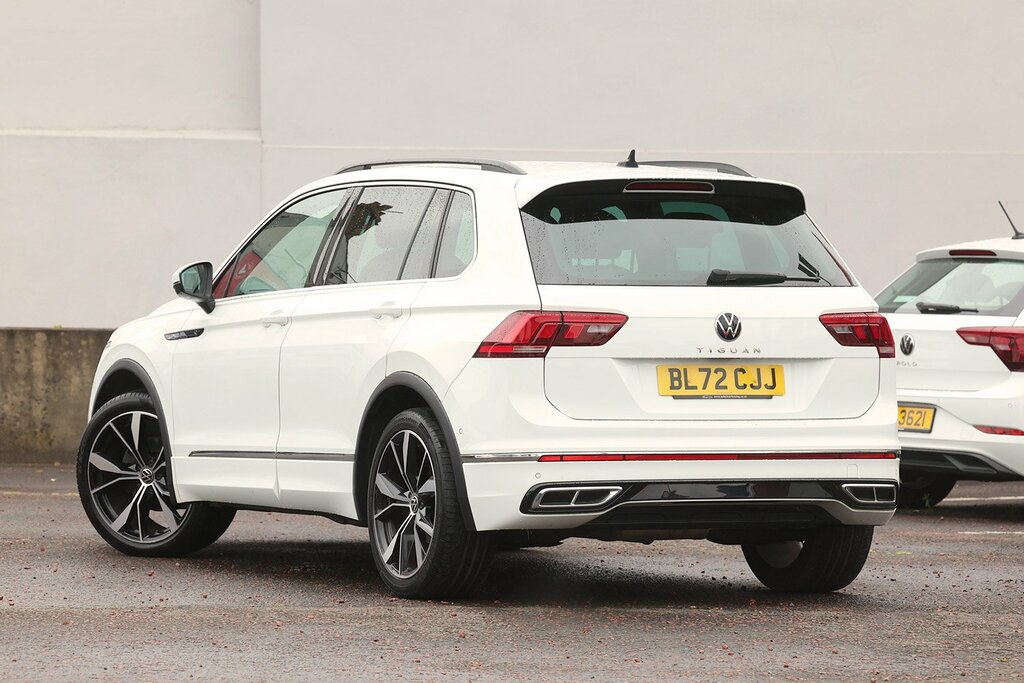 Volkswagen Tiguan 2023 Volkswagen Tiguan 2.0 R-line Tdi Dsg White #3