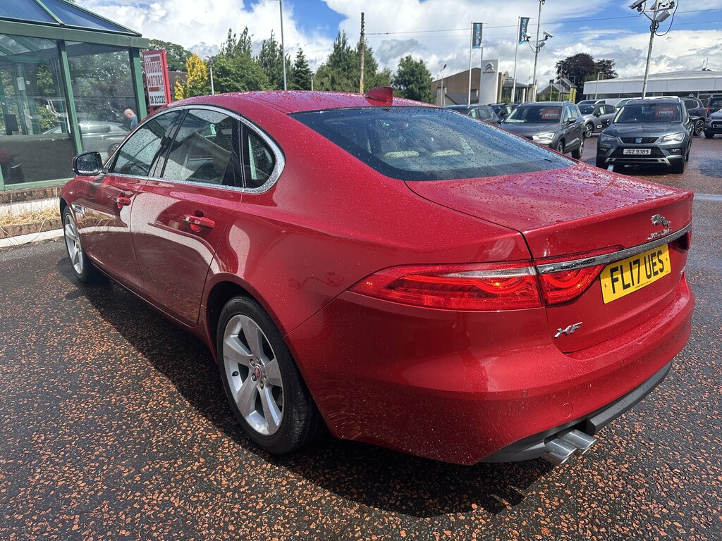 Jaguar XF 2017 Jaguar Xf 2.0 Portfolio Red #6