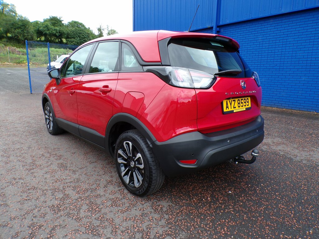 Vauxhall Crossland 2021 Vauxhall Crossland 1.5 Se Nav Premium Red #5