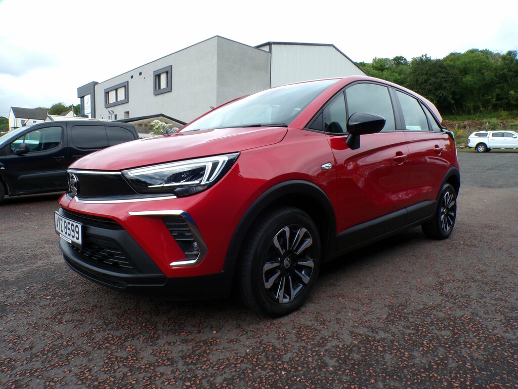 Vauxhall Crossland 2021 Vauxhall Crossland 1.5 Se Nav Premium Red #4