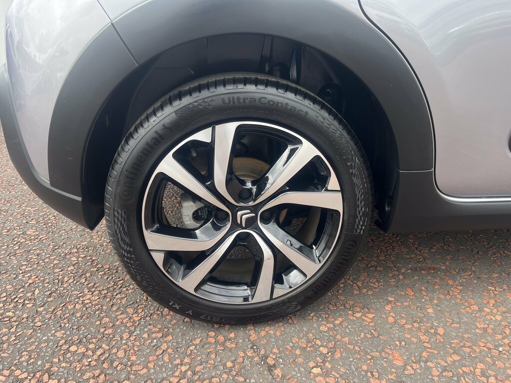 Citroen C3 2023 Citroen C3 1.2 Puretech Shine Plus Ss Eat6 A Grey #6