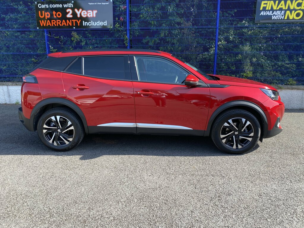 Peugeot 2008 2021 Peugeot 2008 1.2 Pt Allure Eat8 Red #2