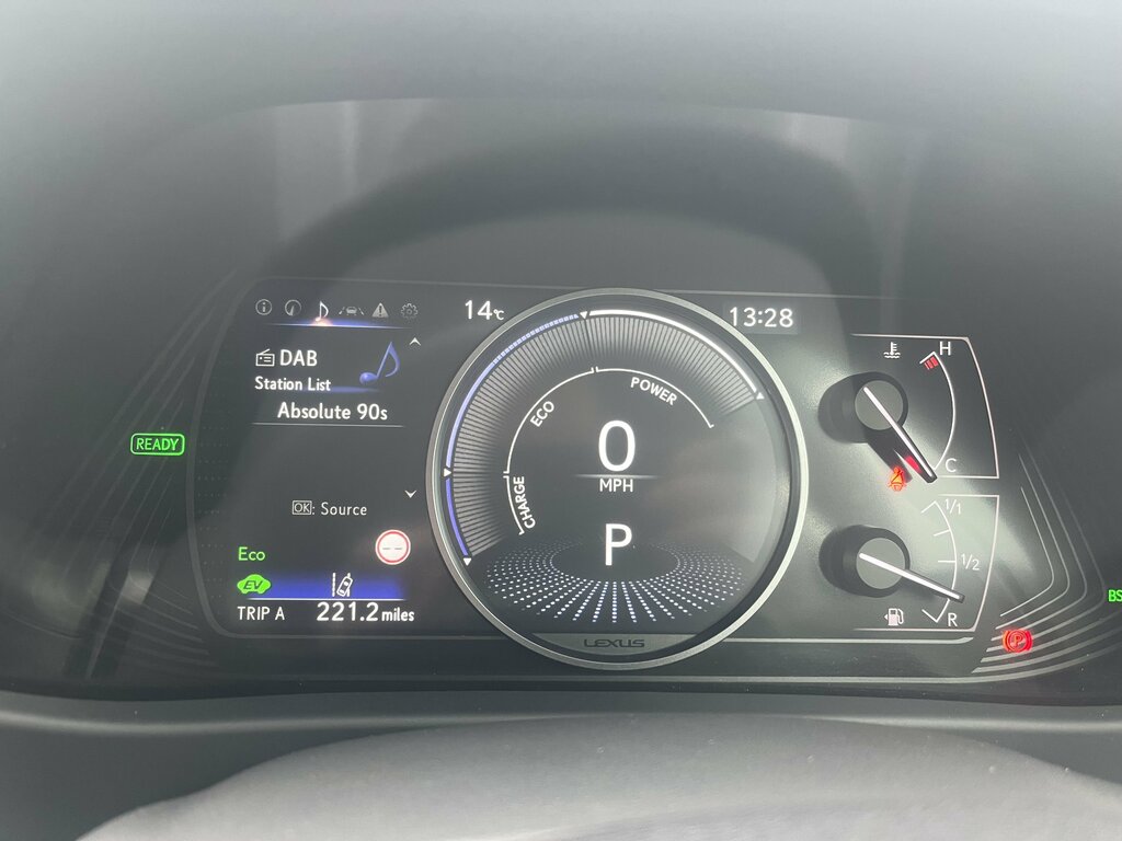 Lexus UX 300E 54.3Kwh Suv 204 Ps Silver #22