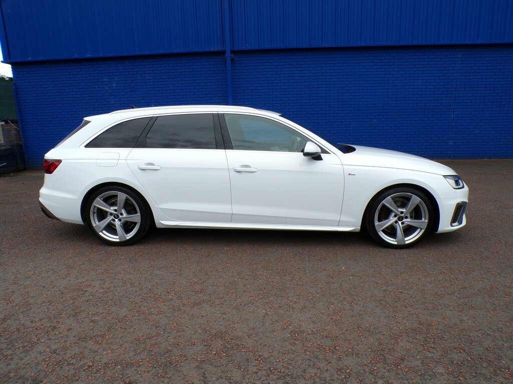 Audi A4 Avant 2023 Audi A4 2.0 Avant Tdi S Line Mhev RO23AZR White #2