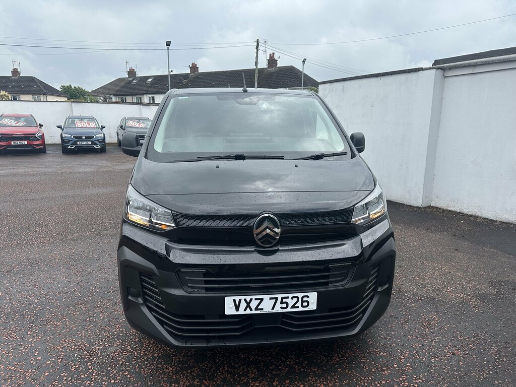 Citroen Dispatch Ex.vat 2026 Citroen Dispatch 1.5 Enterprise M Black #2