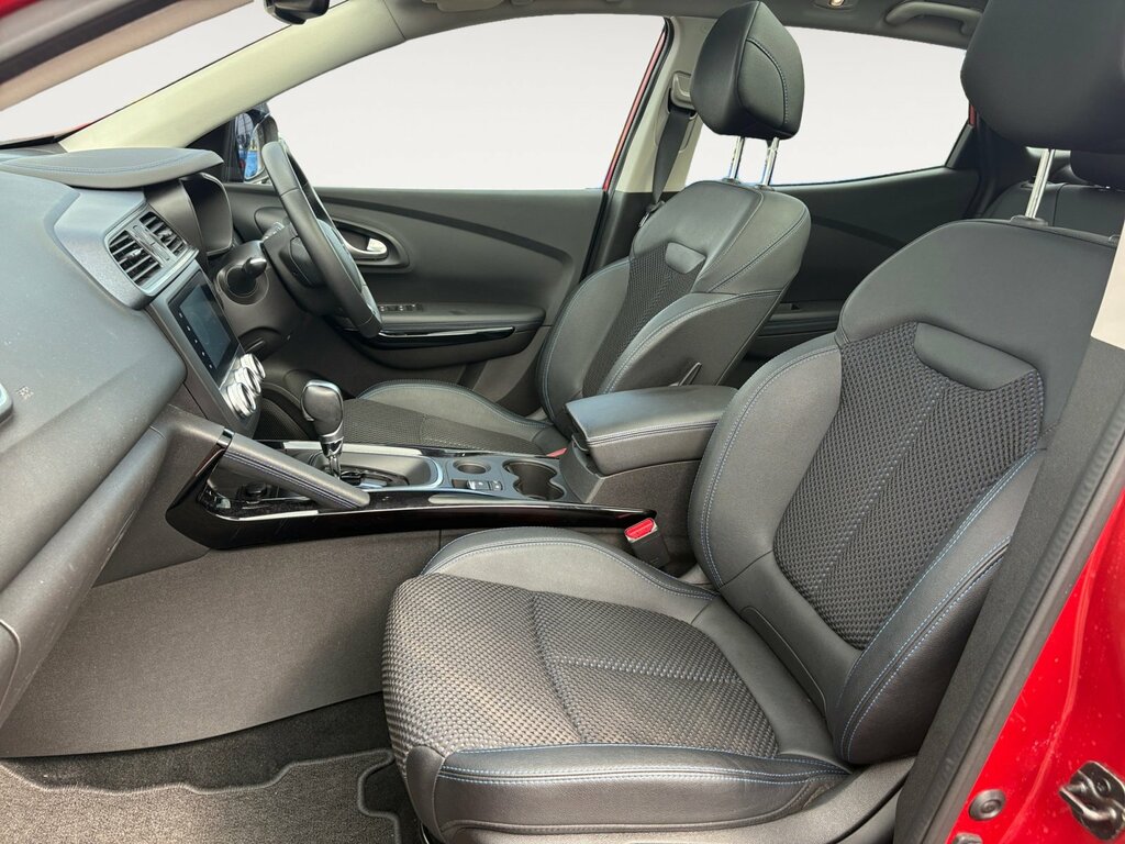 Renault Kadjar Suv 1.3 Tce Iconic Euro 6 Ss 201969 White #9