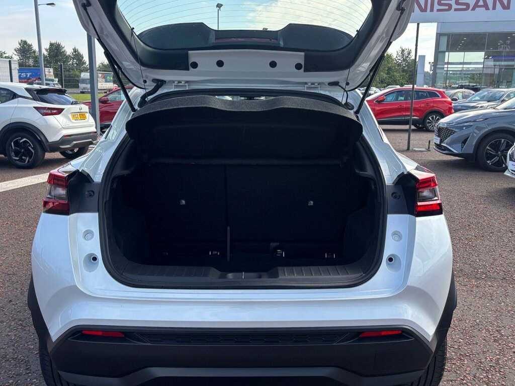 Nissan Juke 1.0 Dig-t N-connecta Black #15