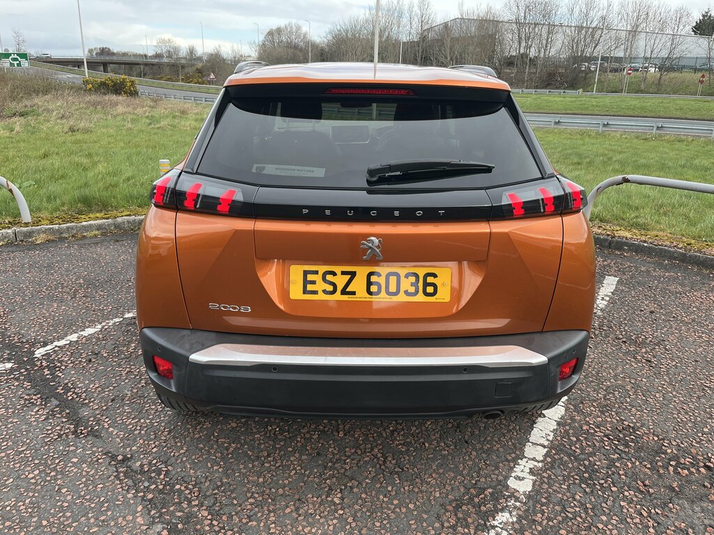 Peugeot 2008 2020 Peugeot 2008 1.2 Pt100 Allure Premium Orange #6