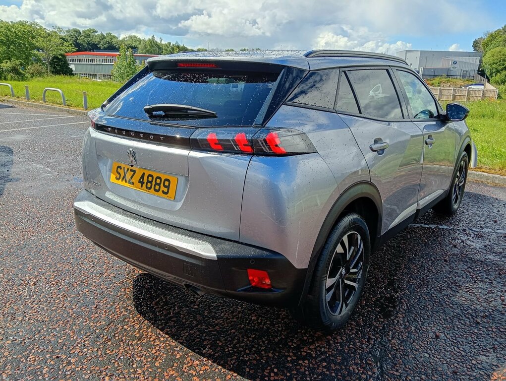 Peugeot 2008 2023 Peugeot 2008 1.2 Pt100 Allure Premium Plus Grey #4