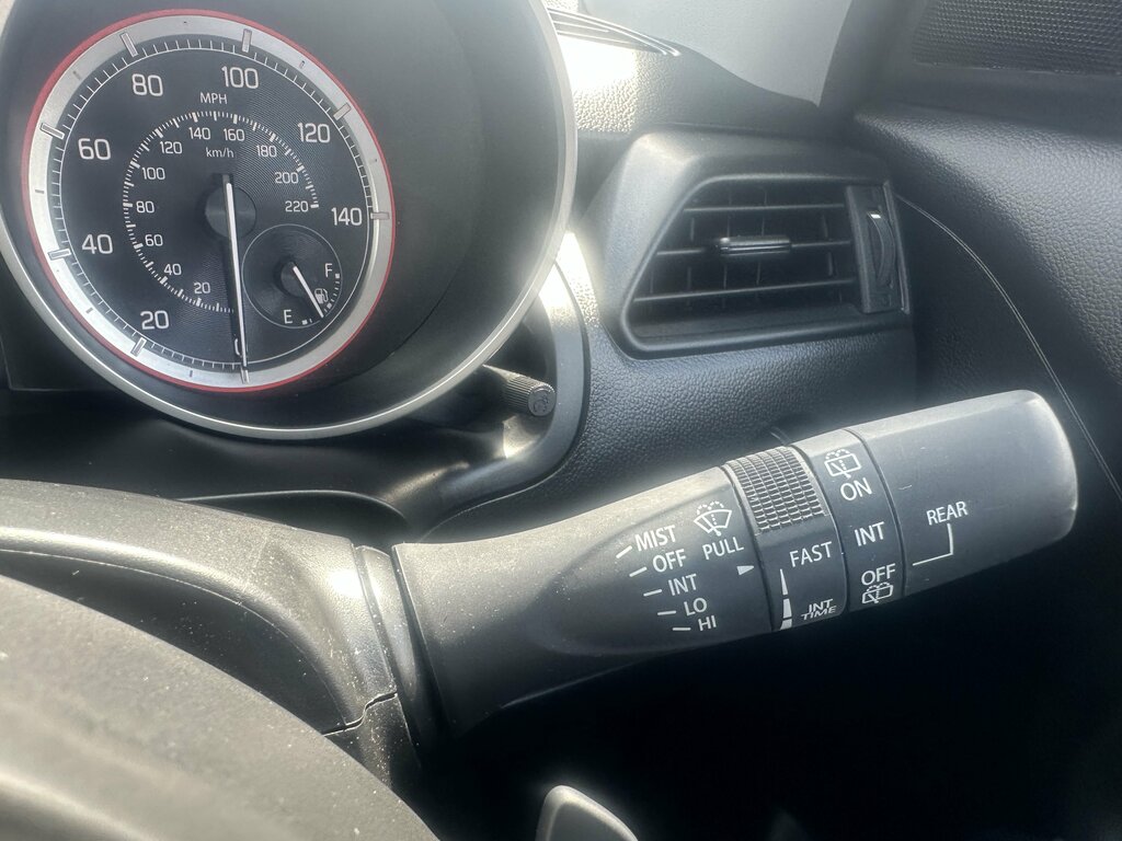 Suzuki Swift Sz-l Dualjet Silver #16