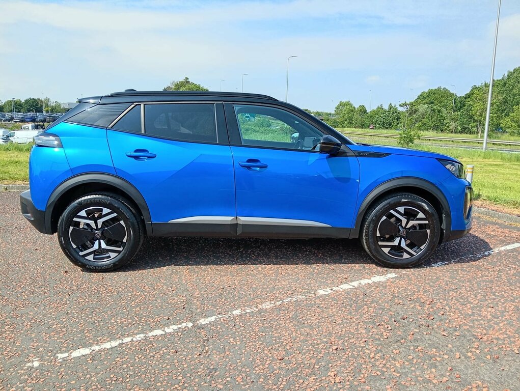 Peugeot 2008 2024 Peugeot 2008 1.2 Pt130 Gt Blue #4