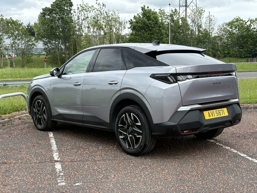 Peugeot 3008 2024 Peugeot 3008 1.2 Allure Hybrid 136 Grey #5