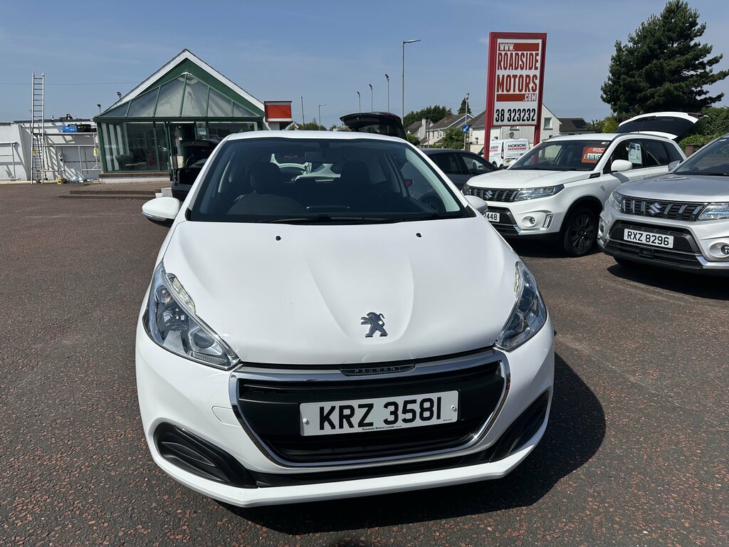 Peugeot 208 2016 Peugeot 208 1.0 Active White #2