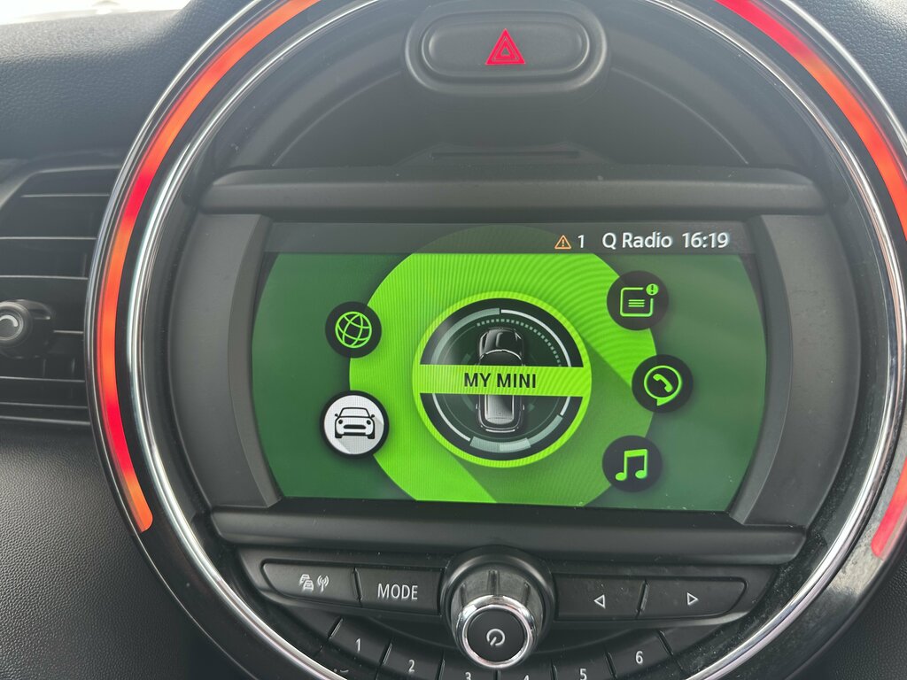 Mini Hatch 1.5 Cooper II 5Dr- Reversing Sensors, Sportsgreen White #26