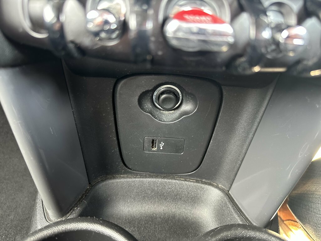 Mini Hatch 1.5 Cooper II 5Dr- Reversing Sensors, Sportsgreen White #21