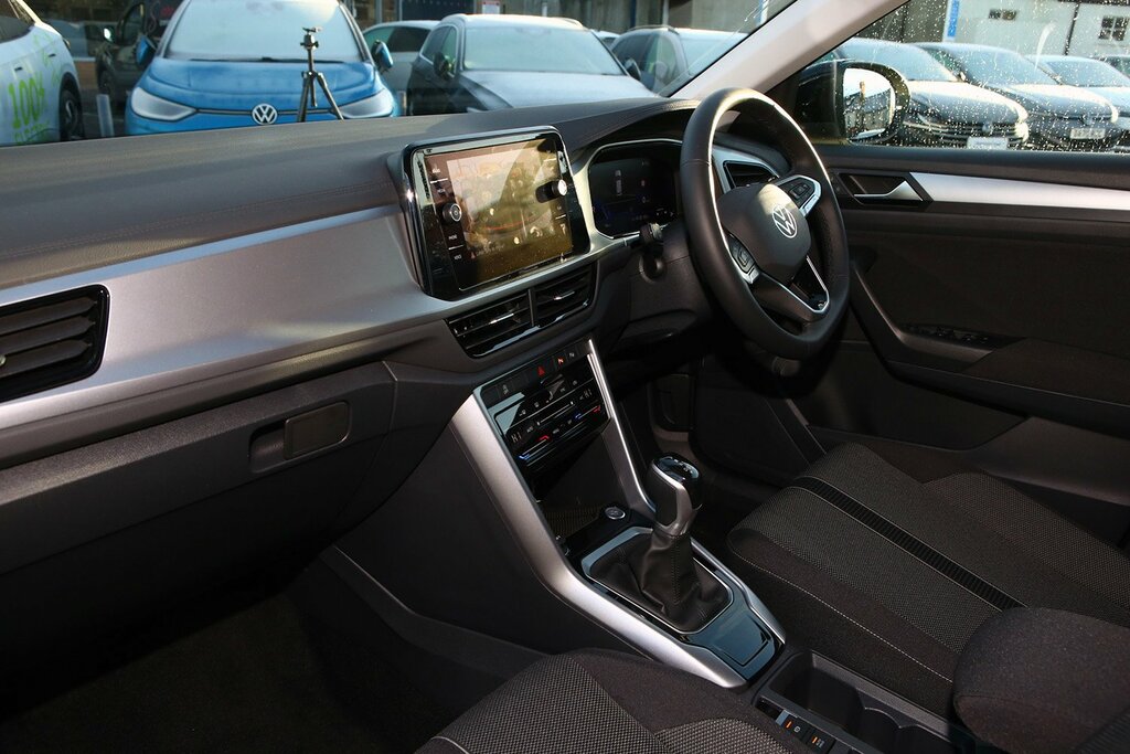 Volkswagen T-Roc 2024 Volkswagen T-roc 1.5 Match Tsi Dsg Silver #4