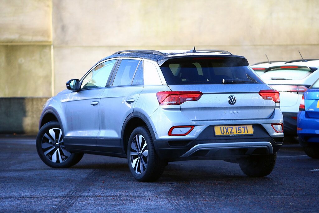 Volkswagen T-Roc 2024 Volkswagen T-roc 1.5 Match Tsi Dsg Silver #3