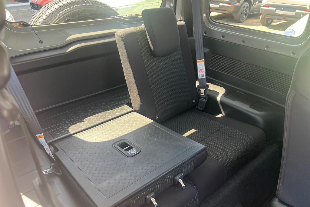 Suzuki Jimny Mpv Grey #19
