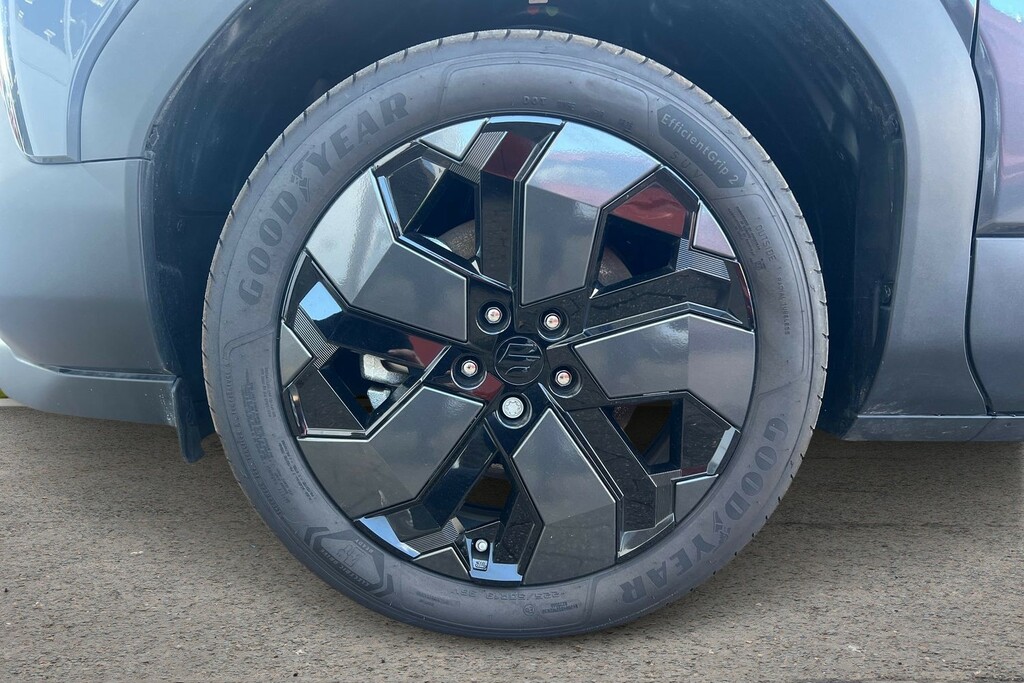 Suzuki Vitara 135Kw Ultra Allgrip-e 61Kwh Black #6