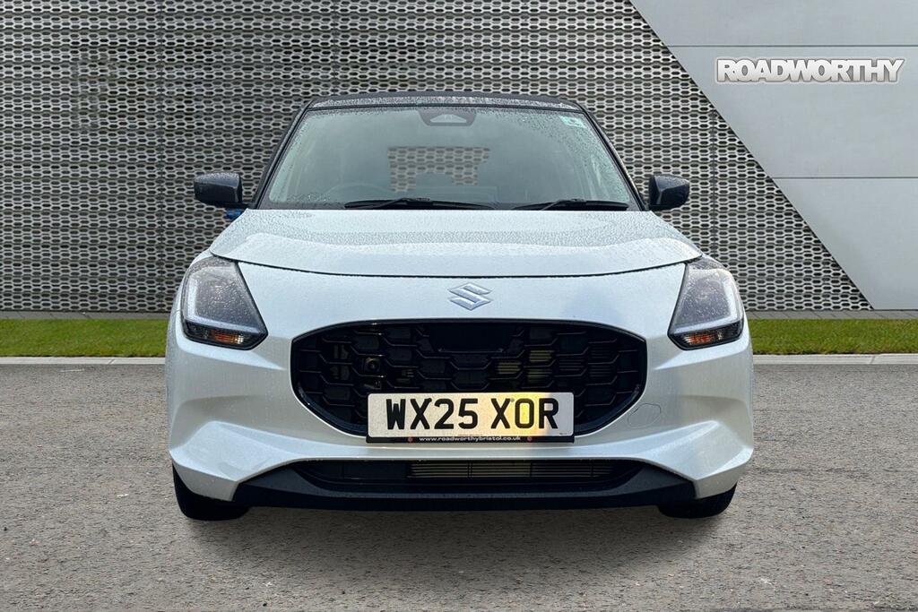 Suzuki Swift 1.2 Mild Hybrid Motion White #5
