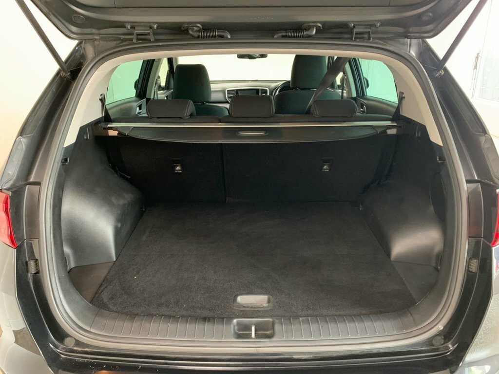 Kia Sportage 1.6L 2 MD68CGV Black #6