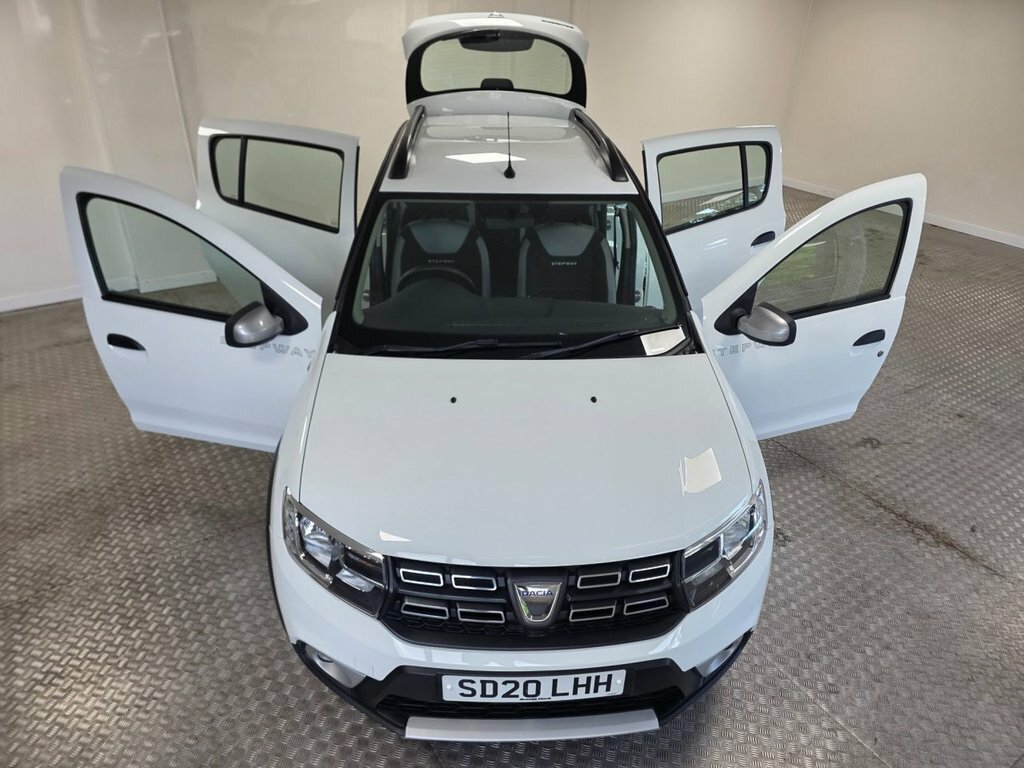 Dacia Sandero Stepway Sandero Stepway Essential Tce White #2
