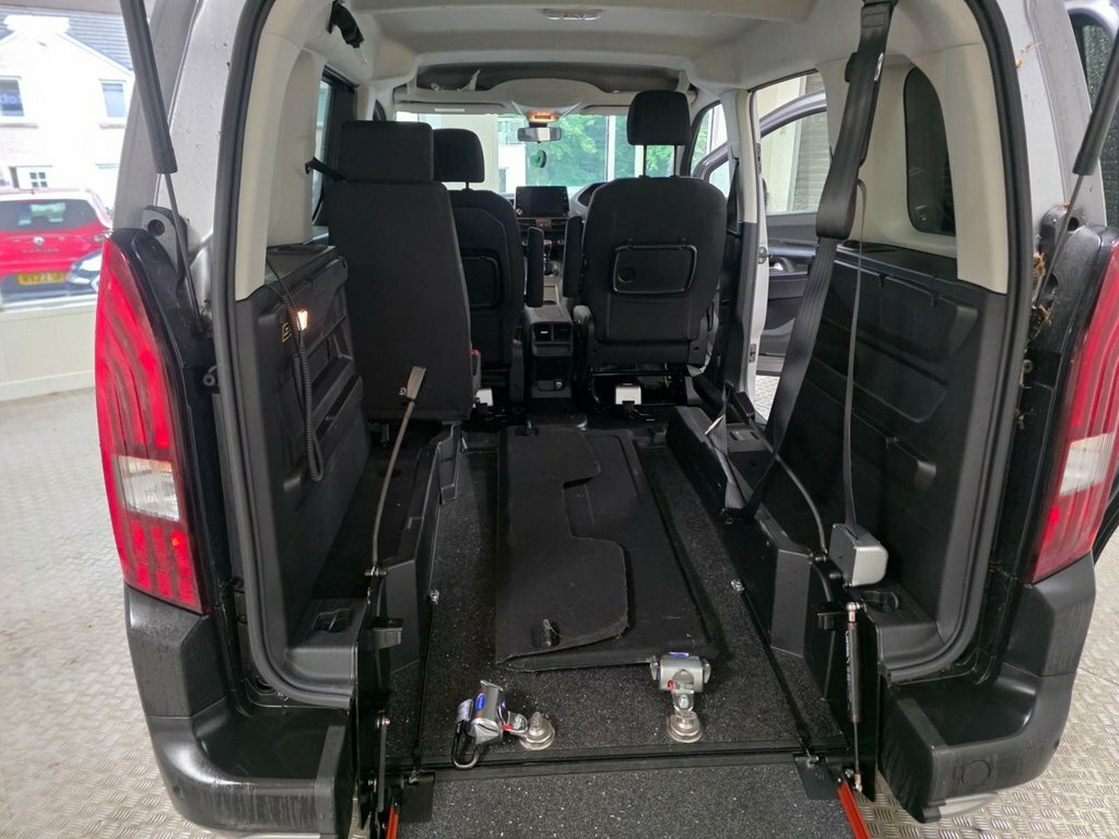 Peugeot Rifter 1.5L Null Blue #15